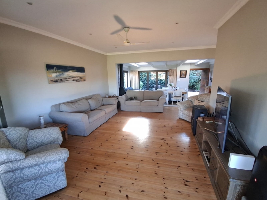 5 Bedroom Property for Sale in Nahoon Eastern Cape